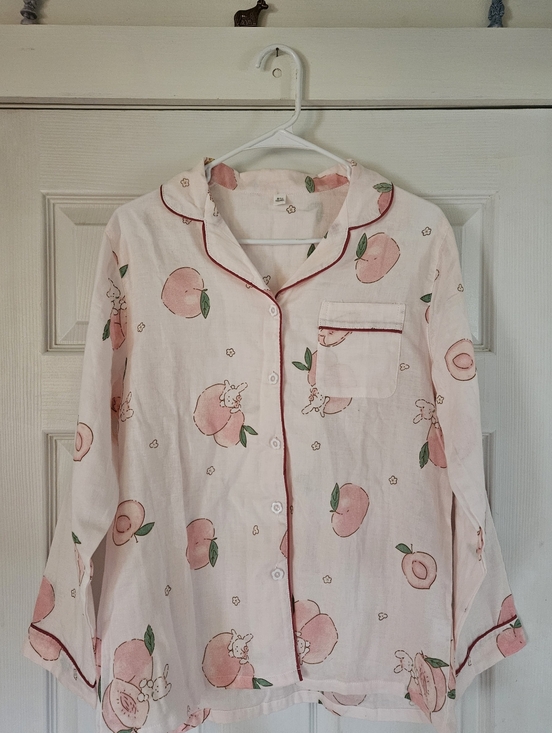 Other - Girls Pink Peach Print Pajama Set - Long Sleeve Top & Pants.